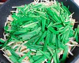 男子ウケ間違いなし♡鶏とニラの中華風炒め作り方5写真