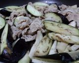 なすとエリンギと豚肉のこってりマヨ醤油炒作り方4写真