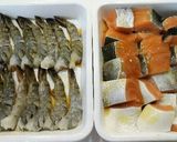 サケとエビの黒酢中華炒め♪作り方1写真