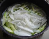 新玉で！アスパラと玉ねぎのたらこ和え作り方1写真