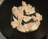 鶏むね肉ピーマン焼肉のたれ生姜仕立て作り方1写真