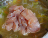 簡単！白菜と白滝 鶏むね肉の塩スープ作り方7写真
