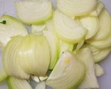 簡単！春菊としめじの醤油ツナマヨ炒め作り方2写真