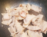簡単！豚バラ肉とレタスの焼肉タレ炒め☆作り方1写真