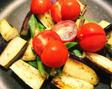 夏野菜 ❤ ナスとオクラとトマト炒め作り方1写真