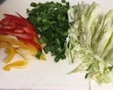秋刀魚とニラとパプリカの春巻き♪作り方1写真