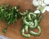 ペコロスと夏野菜のそうめんチャンプルー作り方1写真