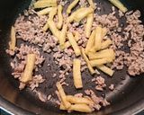 高野豆腐と豚ひきの煮物作り方1写真