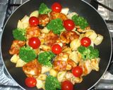 鶏もも肉とじゃが芋のスパイス炒め♪簡単作り方11写真