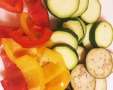 揚げないから簡単！彩り夏野菜の焼きびたし作り方1写真