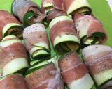 ズッキーニと豚肉のフラワー巻☆ノンオイル作り方5写真