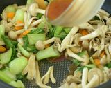 キノコたっぷりチンゲン菜炒め作り方5写真