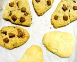 混ぜて焼くだけ！簡単スコーン♡作り方4写真