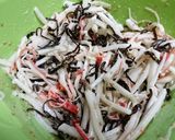 大根消費【大根とカニカマの塩昆布サラダ】作り方4写真