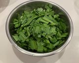 子供も大好き！にらたっぷりの肉もやし炒め作り方1写真