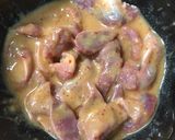 砂肝と玉ねぎのピリ辛味噌炒め丼温玉のせ作り方2写真