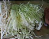 キャベツとコンビーフのオムレツ作り方2写真