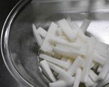 麺つゆで簡単！　大葉巻き大根漬け作り方1写真