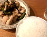 【男の料理】鶏肉とゴーヤとしめじ炒め！作り方3写真