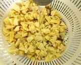 作り置きにも♪具沢山なごちそう鶏そぼろ♪作り方3写真