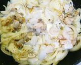 牛乳でさっぱり❤️魚介のクリームパスタ作り方2写真