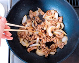 豚肉と玉ねぎのすき焼き風炒め♡作り方5写真