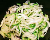 みそで簡単！ゴーヤと厚揚げのみそ炒め作り方7写真