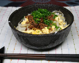 もやしとそぼろの給料日前丼作り方3写真