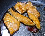 簡単！銀鮭丼(銀鮭蒲焼うな丼風)作り方4写真