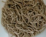 簡単♪ヘルシー☆野菜たっぷりサラダ蕎麦☆作り方2写真
