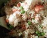 塩鮭の焼いたのとグリンピースのまぜご飯作り方3写真