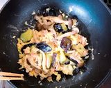 味付けはツナ缶で♡茄子としめじの卵炒め作り方6写真