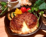 スキレットでチーズinハンバーグ♪作り方4写真