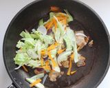 オイスターソースで☆野菜たっぷり焼き素麺作り方8写真