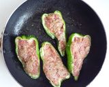チーズがとろり　ピーマンの肉詰め作り方4写真