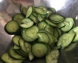 【作り置き】胡瓜とえのき茸のツナごま和え作り方1写真