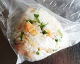 鮭フレークと大葉のおにぎり作り方5写真
