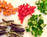 栄養満点！夏野菜のコンソメゼリー寄せ作り方2写真