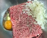 レンジで簡単♪丸ズッキーニinハンバーグ作り方3写真