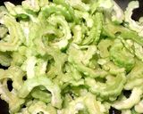 超簡単！ 苦くないゴーヤのカレーソテー作り方1写真