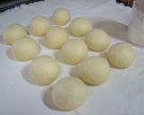 ぐるぐる巻きの ウインナーパン作り方2写真