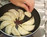 パリッパリの極薄羽根餃子の焼き方♪作り方2写真
