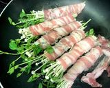 味付け簡単♪えのきと豆苗のピリ辛豚巻き作り方3写真