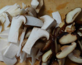 鶏ささみと もやし きのこの中華スープ♡作り方3写真