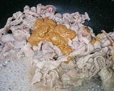 豚肉とにんにくの芽のピーナッツ味噌炒め♥作り方3写真