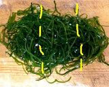 だしうま！細切り昆布とにんじんの煮物作り方1写真