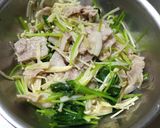 簡単！豚バラと三ツ葉えのきの重ね蒸し作り方3写真
