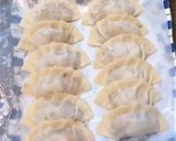 食欲UP【スープ仕立てのピリ辛ぎょうざ】作り方1写真