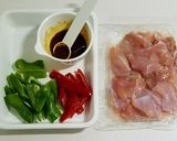 鶏肉とピーマンのカレー炒め作り方1写真