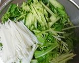 節約つまみ☺水菜&ワカメ♡スタミナサラダ作り方2写真